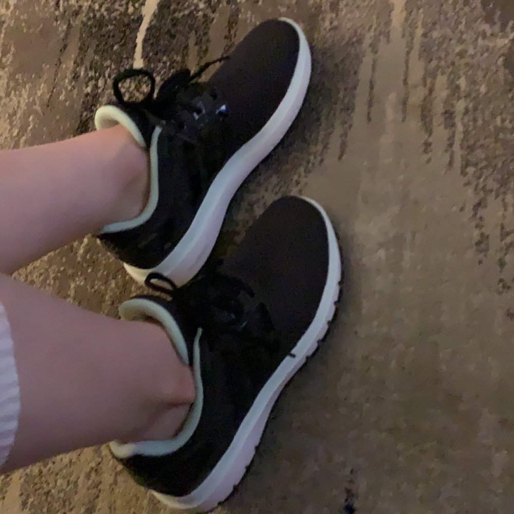 Women’s Adidas shoes